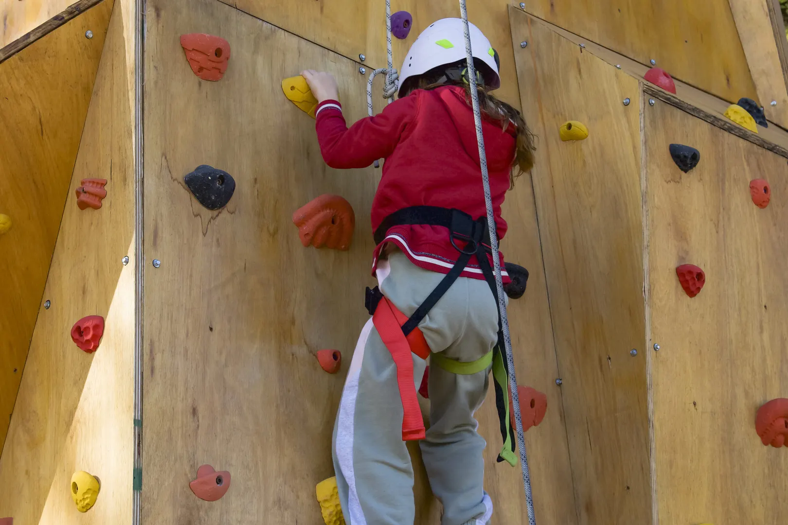 pueblo-nativo-palestra-juegos-aire-libre_result