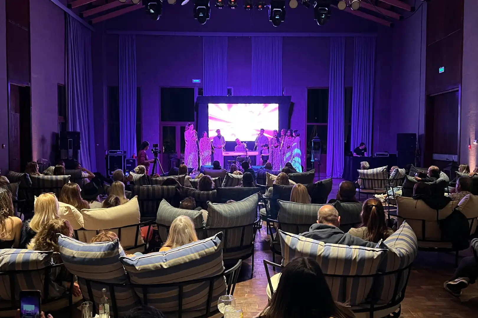 pueblo-nativo-shows-musicos-envivo